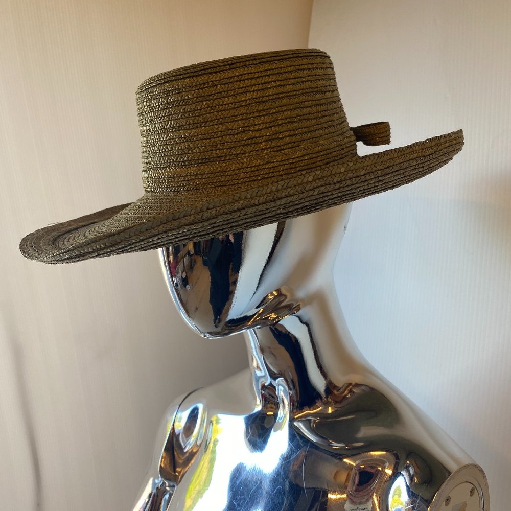 Classic Frank Olive for Neiman Marcus Wide Brim Straw Hat in Olive Green
